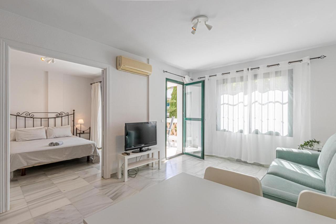 797 Holiday Rentals - Apartamento Frente Al Parque La Paloma Con Piscina Benalmádena Εξωτερικό φωτογραφία